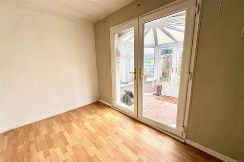 2 bedroom semi-detached bungalow for sale, Rufford Road, Elland