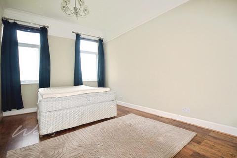 2 bedroom apartment to rent, Palm Bay Avenue Margate CT9