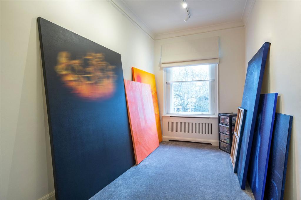 Bedroom/Study