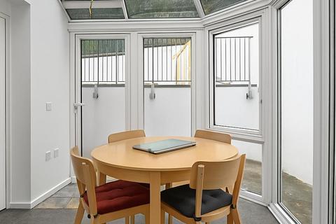 undefined, Admiral Street, Hertford SG13