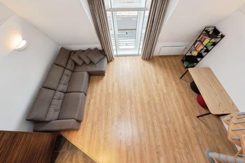 undefined, 8 Whitton Road, Twickenham, TW1
