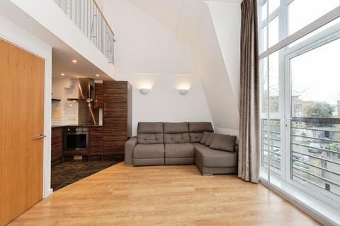 8 Whitton Road, Twickenham, TW1