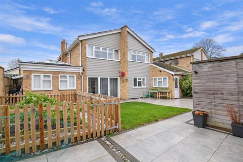 5 bedroom detached house for sale, Allens Close, Boreham, Chelmsford