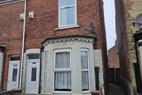 3 bedroom semi-detached house for sale, Curzon Street, Gainsborough DN21
