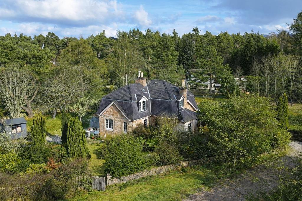 Coylum House, Coylumbridge, Aviemore