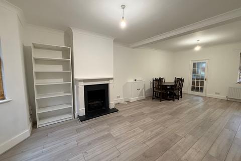 2 bedroom terraced house to rent, Primrose Avenue, ENFIELD