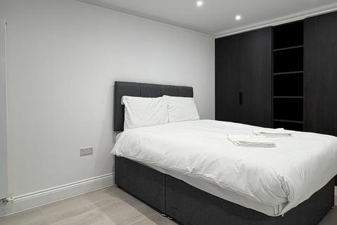 1 bedroom flat to rent, Westbourne Terrace, London W2