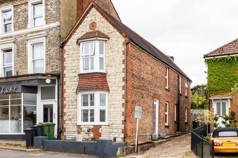 undefined, Lesbourne Road, Reigate