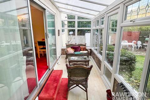 3 bedroom detached bungalow for sale, Clinton Avenue, East Molesey KT8