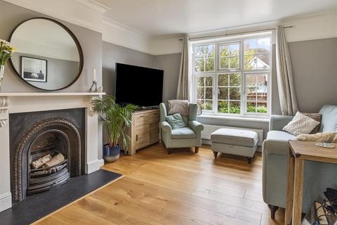 undefined, West Avenue, Worthing