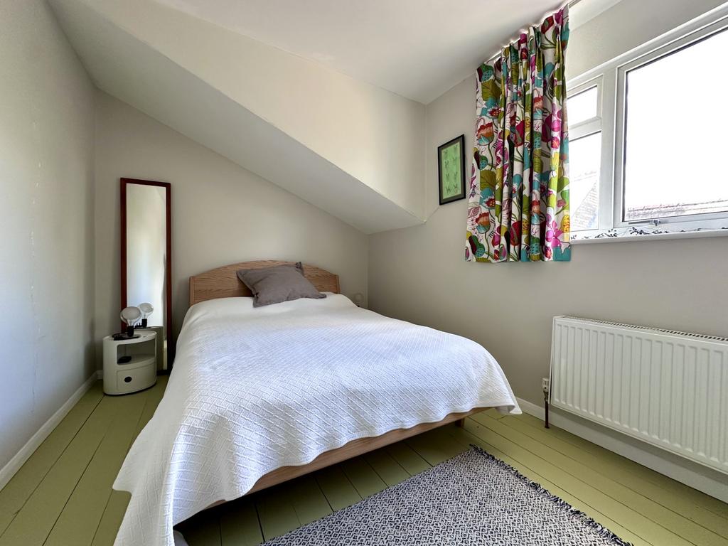 Bed 3