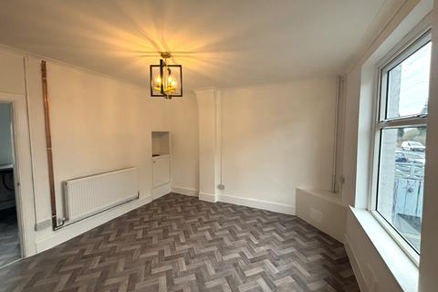 2 bedroom terraced house to rent, Trewyddfa Common, Morriston, Swansea, West Glamorgan, SA6 8