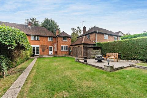 3 bedroom detached house to rent, High View