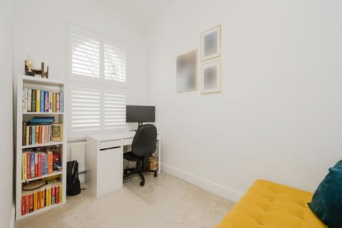 2 bedroom apartment for sale, Pelham Road, Wimbledon, London SW19
