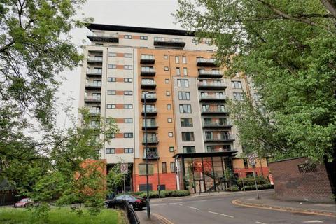 2 bedroom flat to rent, Taylorson Street South, Salford