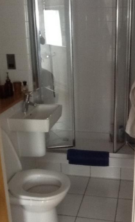2 bedroom flat to rent, Taylorson Street South, Salford
