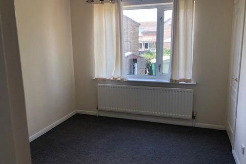 2 bedroom house to rent, Larch Road