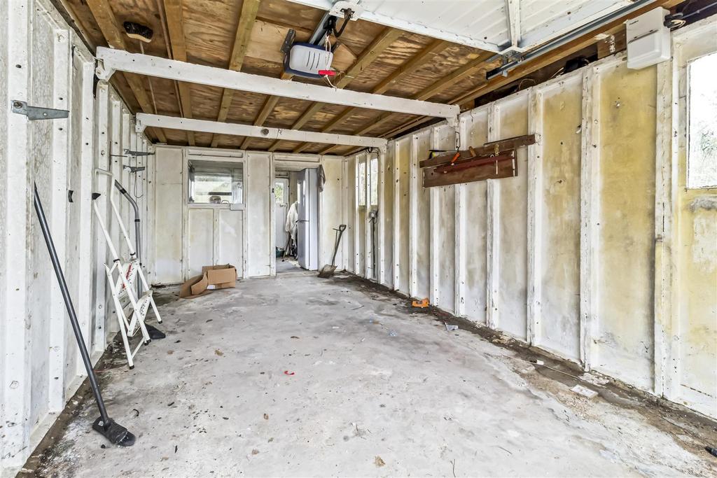 22 Harwood Ave-016.JPG