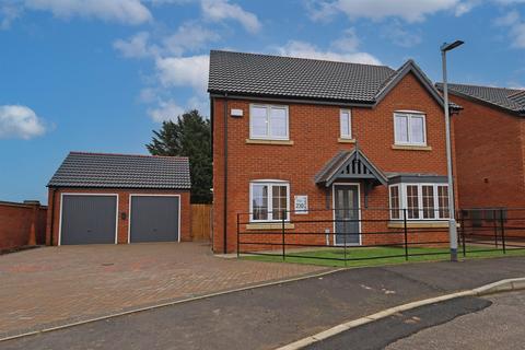 undefined, 230 Kings Manor, LN4