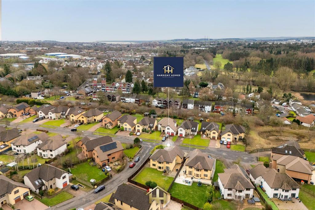 20 Castlewood Ave-Drone-0009.jpg