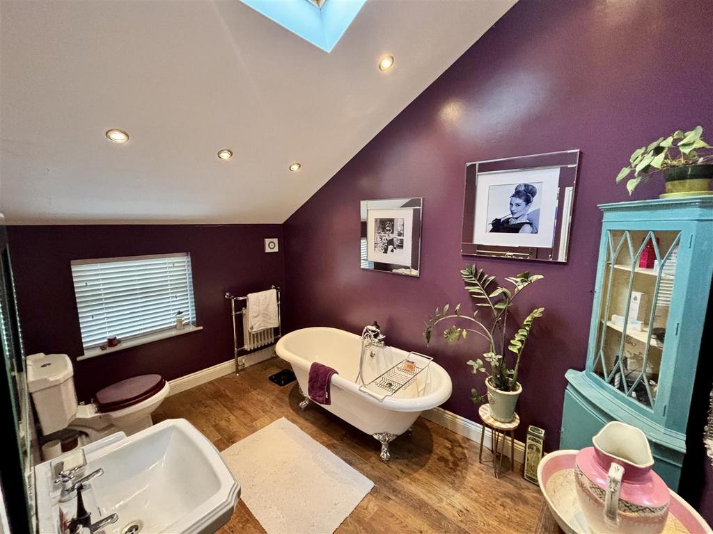 Bathroom/WC