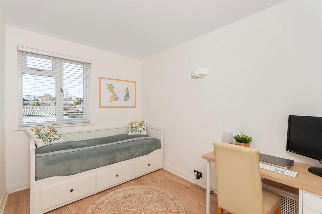 3 W4 RFN - Bedroom B.jpg