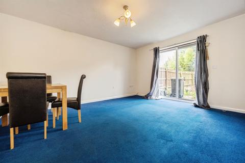 3 bedroom end of terrace house for sale, Birbeck Close, Clapham, Bedford