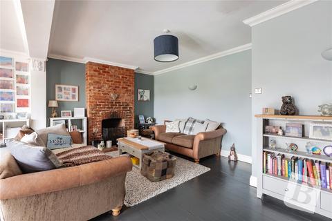 5 bedroom semi-detached house for sale, Granton Avenue, Upminster, RM14