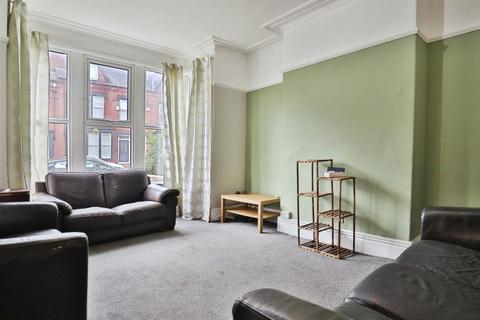 undefined, Estcourt Terrace, Leeds