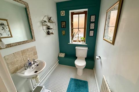 3 bedroom end of terrace house for sale, Peel Place, Whitehill GU35