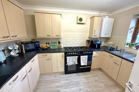 3 bedroom end of terrace house for sale, Peel Place, Whitehill GU35