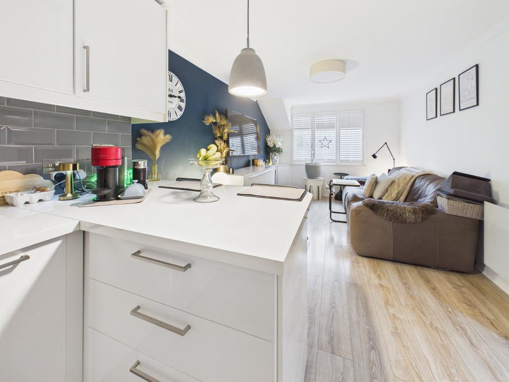 Kitchen/Living Room