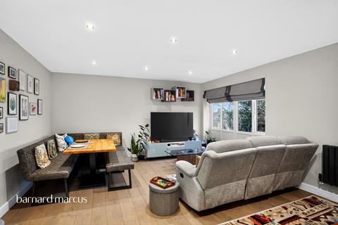 Venner Road, LONDON