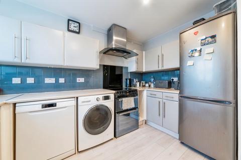 undefined, Chatham Court, Newark