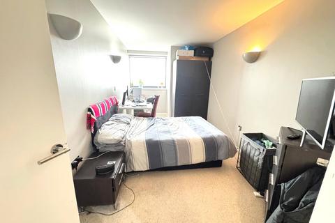 2 bedroom apartment to rent, Bridgewater Place, Leeds, LS11