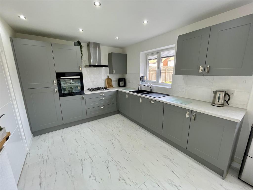 Kitchen / Diner