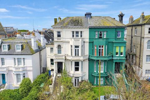 undefined, Flat 2, 5 Pevensey Road, St. Leonards-on-Sea, East Sussex, TN38 0JX