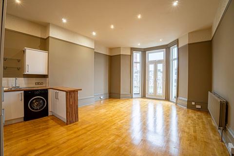 undefined, Flat 2, 5 Pevensey Road, St. Leonards-on-Sea, East Sussex, TN38 0JX