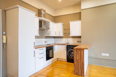 undefined, Flat 2, 5 Pevensey Road, St. Leonards-on-Sea, East Sussex, TN38 0JX