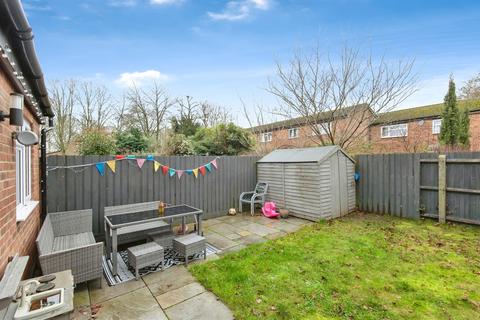 4 bedroom end of terrace house for sale, Balmoral Close, Stevenage