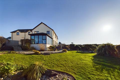 5 bedroom detached house for sale, Maes Ffynnon, Roch, SA62