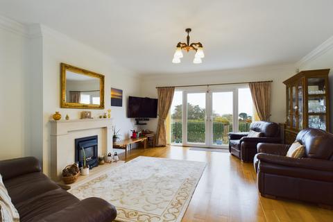 5 bedroom detached house for sale, Maes Ffynnon, Roch, SA62