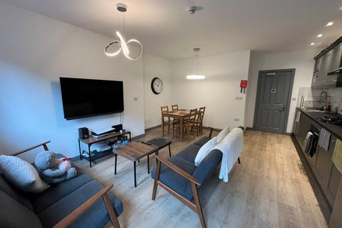 4 bedroom terraced house to rent, Coventry CV1