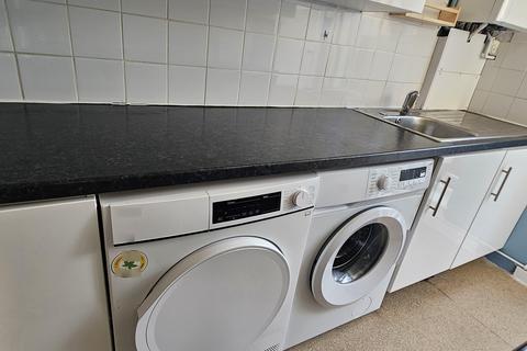undefined, Brettenham Road, London, E17