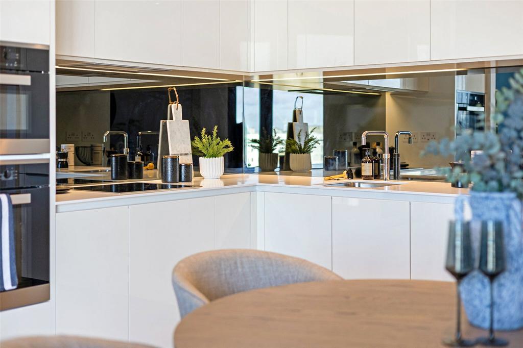 Living/Kitchen
