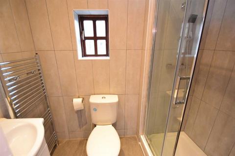 1 bedroom house to rent, Great King Street, Macclesfield, Cheshire