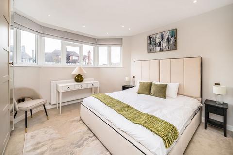 3 bedroom flat to rent, The Ridgeway, LONDON NW11