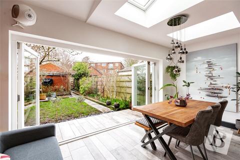 3 bedroom semi-detached house for sale, Ongar Road, Brentwood, Essex, CM15