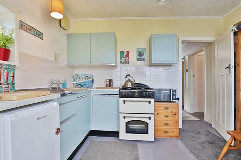 2 bedroom detached bungalow for sale, Daws Avenue, Bournemouth