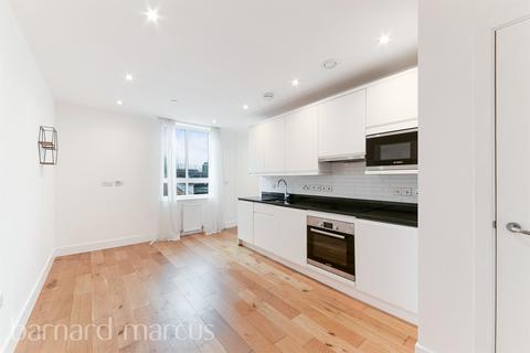 1 bedroom apartment for sale, South Street, Epsom